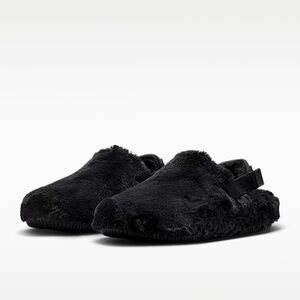 NEW- Nike Calm Mules